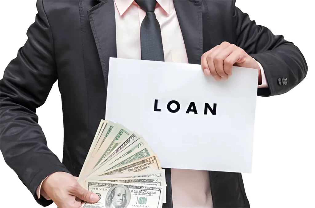 Small business owner securing funding through Traceloans.com